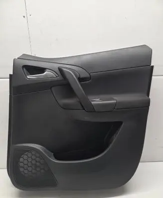 Opel Meriva B Rear door card panel trim 06892A33 15020A33