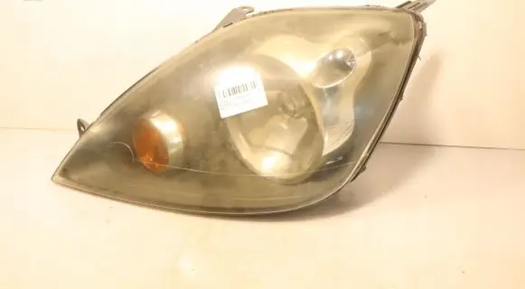 Ford Fiesta Headlight/headlamp