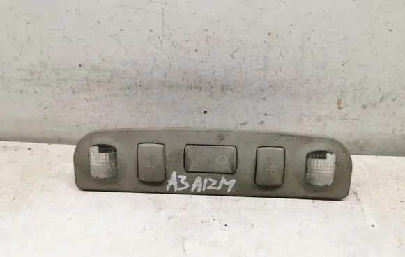 Audi A3 S3 8L Rear seat light 8L4947111