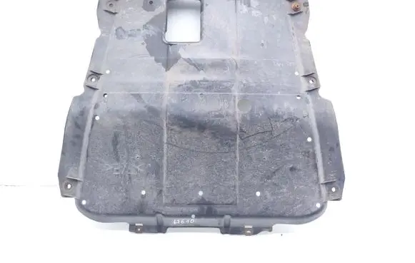 Dacia Sandero Engine splash shield/under tray 758900184R