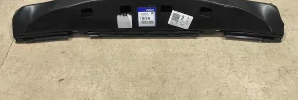 Volvo C30 Front bumper support beam 31323545