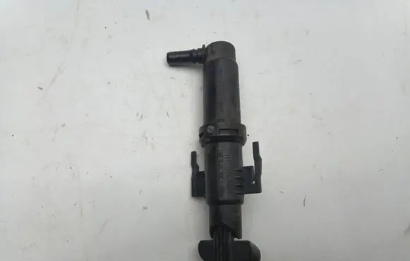 BMW 7 F01 F02 F03 F04 Headlight washer spray nozzle 1300390131