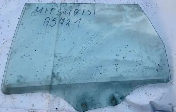 Mitsubishi Space Star Rear door window glass