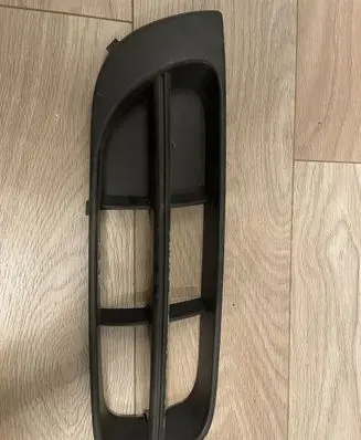 Skoda Fabia Mk2 (5J) Front bumper lower grill 5J0807168