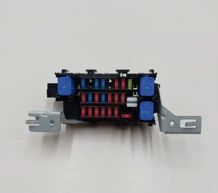 Nissan Leaf II (ZE1) Fuse box set