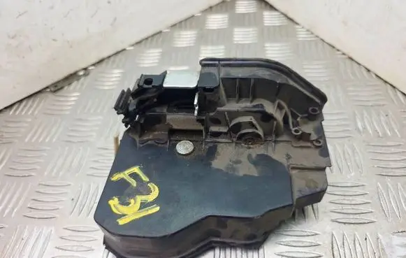 BMW 3 F30 F35 F31 Front door lock 7202148