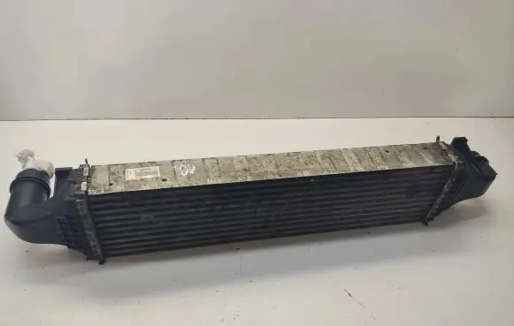Mercedes-Benz A W176 Intercooler radiator A2465000900 Z4633002