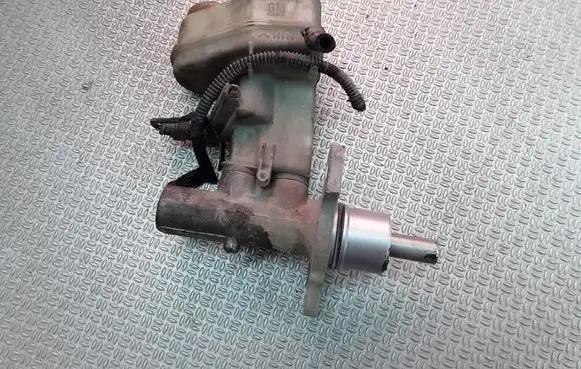 Opel Signum Master brake cylinder