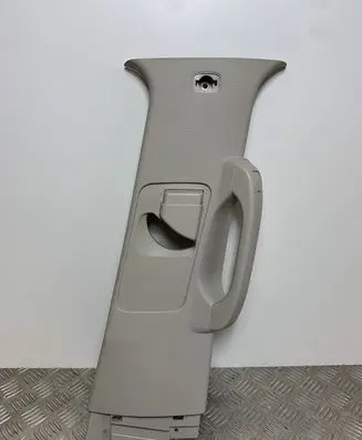 SsangYong Rexton (B) pillar trim (top)