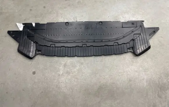 Audi A6 S6 C7 4G Tow hook cap/cover 