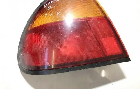 Mazda 323 Rear/tail lights