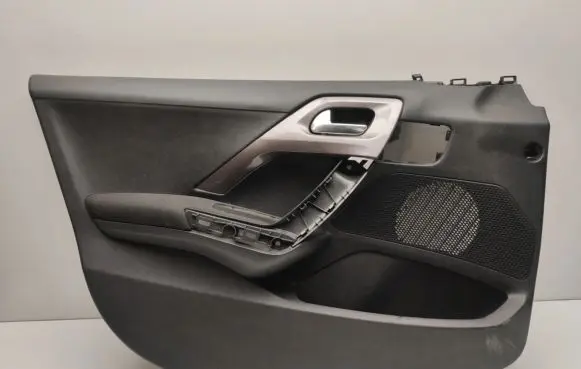 Peugeot 2008 I Front door card panel trim 98029870ZD