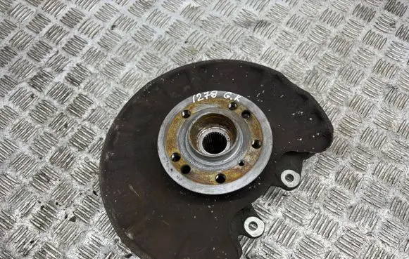 Mercedes-Benz ML W166 Rear wheel hub