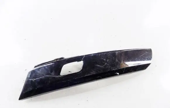 Peugeot 3008 I Front bumper lower grill