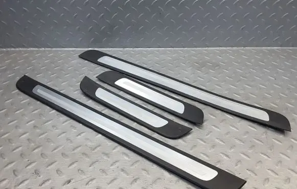 Audi A6 S6 C7 4G Front sill trim cover 4G0853373A 4G0853373G 4G0853375G