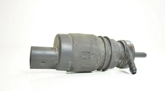 Audi A4 S4 B7 8E 8H Windscreen/windshield washer pump