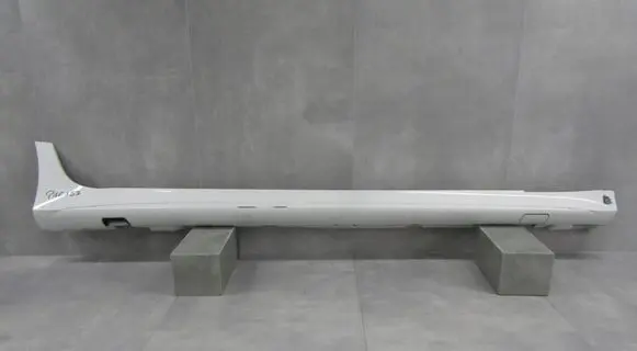 Mercedes-Benz C AMG W202 Front sill (body part) A2576907401