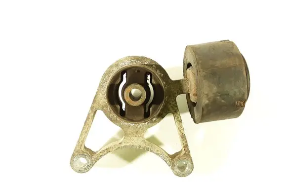 Land Rover Freelander Rear differential mounting bracket KHY100000 W1751312