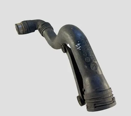 Volkswagen Touran I Intercooler hose/pipe 1K0145762P