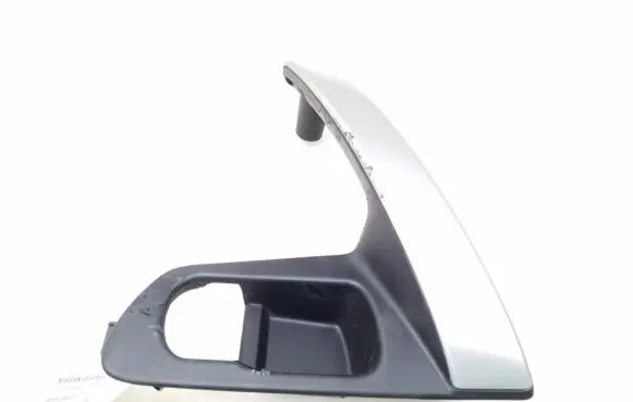 Nissan Qashqai Front door interior handle trim 80950JD000