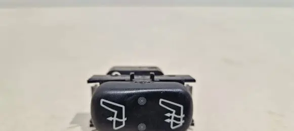 Mercedes-Benz ML W163 Seat heating switch 1638200210