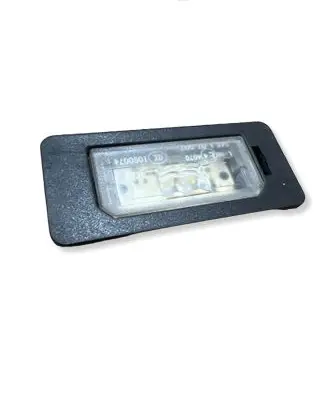 BMW 5 E60 E61 Number plate light 7193293