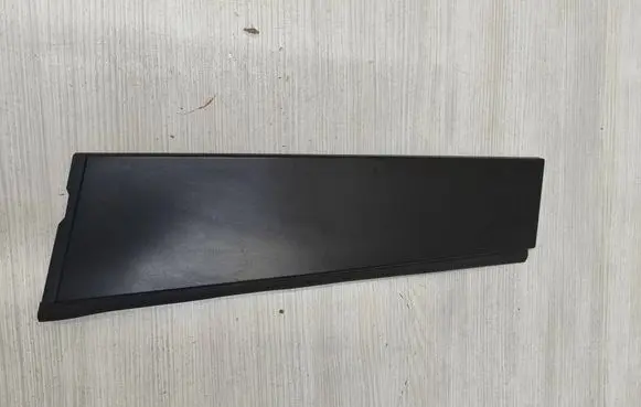 Mazda 3 III Rear door glass trim molding BHS250M31