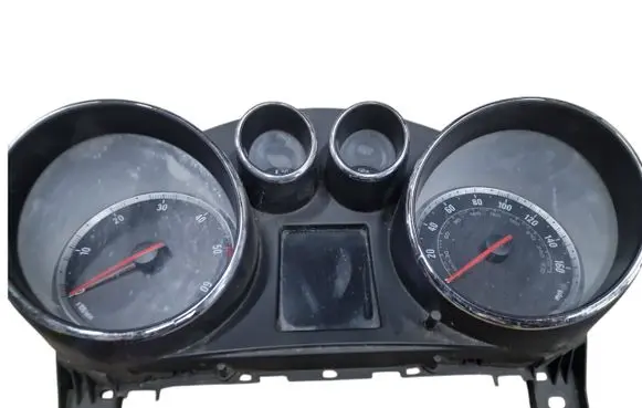 Speedometer (instrument cluster)
