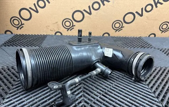 Alfa Romeo Stelvio Air intake hose/pipe 50539169