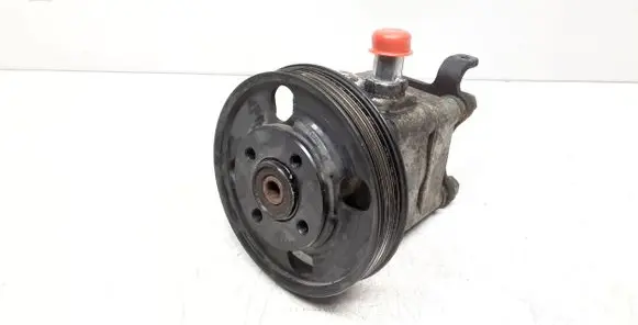 Volvo XC60 Power steering pump 