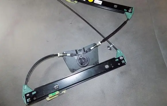 Volkswagen Touareg III Rear window lifting mechanism without motor 760839461B
