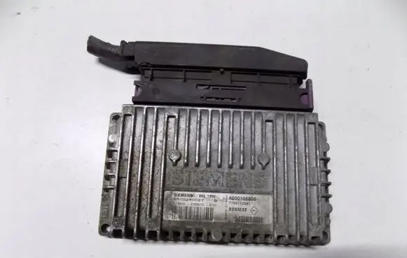 Renault Kangoo I Engine control unit/module 8200108800