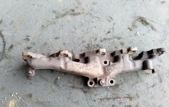 Opel Corsa D Exhaust manifold