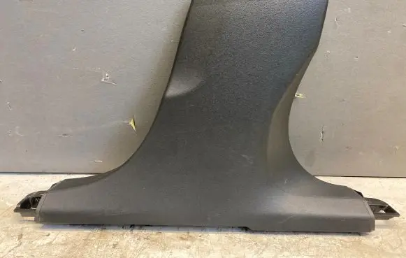 Volvo XC60 (B) pillar trim (bottom) 31426886