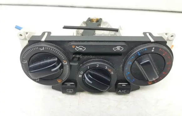 Nissan Note (E11) Climate control unit N103009c 060130