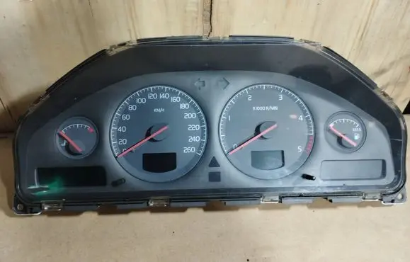 Volvo S80 Speedometer (instrument cluster) 6929445 9483487 0087996