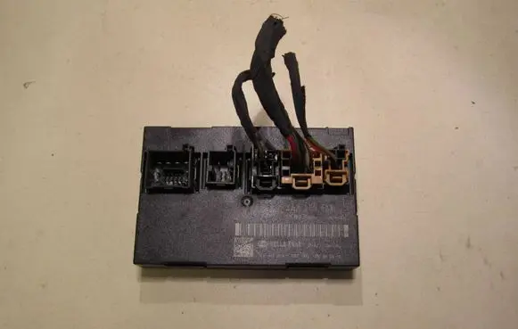 Volkswagen PASSAT B7 Comfort/convenience module 3AA959433 S063470043