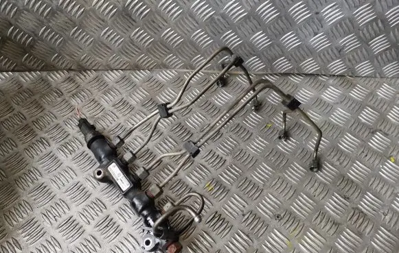 Citroen C4 I Fuel main line pipe 9654592680 9655465480