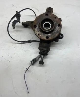 Citroen C4 Grand Picasso Front wheel hub