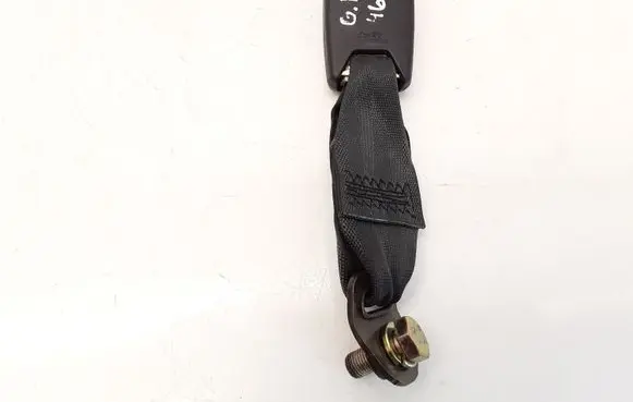 Mitsubishi Lancer Rear seatbelt buckle