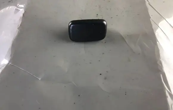 KIA Sorento Headlight washer spray nozzle cap/cover 