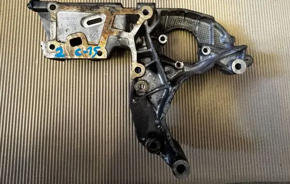 Alfa Romeo 159 Fuel pump bracket 55205167 A505
