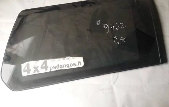 Mitsubishi Pajero Sport I Rear side window