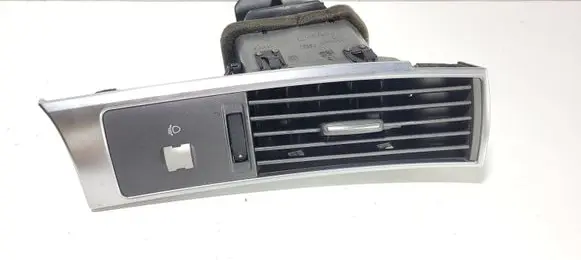 Audi A6 S6 C6 4F Dashboard side air vent grill/cover trim 4F2820902C
