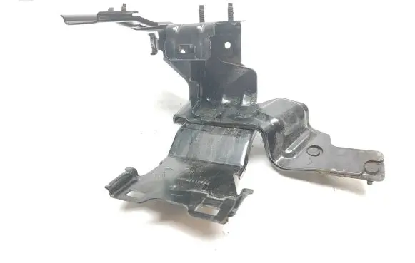Renault Kadjar Other engine bay part 241375824R