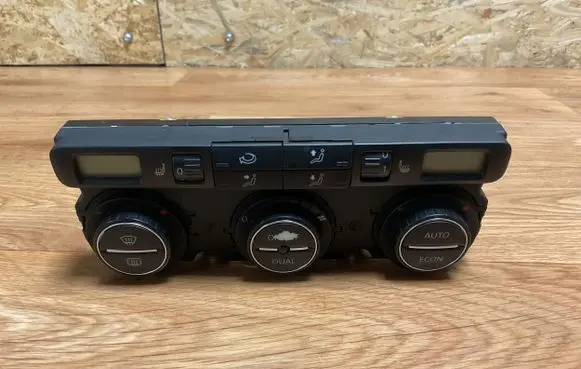 Volkswagen PASSAT B6 Climate control unit 74677532V 130906 D159C1