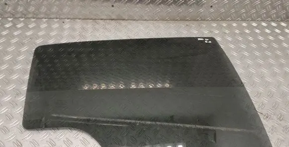 Toyota Yaris Rear door window glass