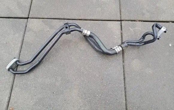 BMW 1 F20 F21 Oil cooling pipe 7639450