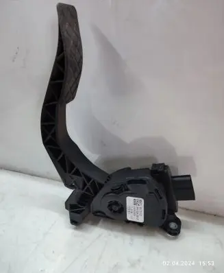 Audi Q5 SQ5 Accelerator throttle pedal 8K1723523