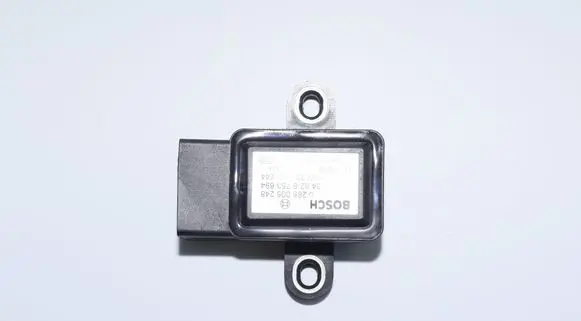 BMW 5 E39 ESP acceleration yaw rate sensor 6753694 0265005248